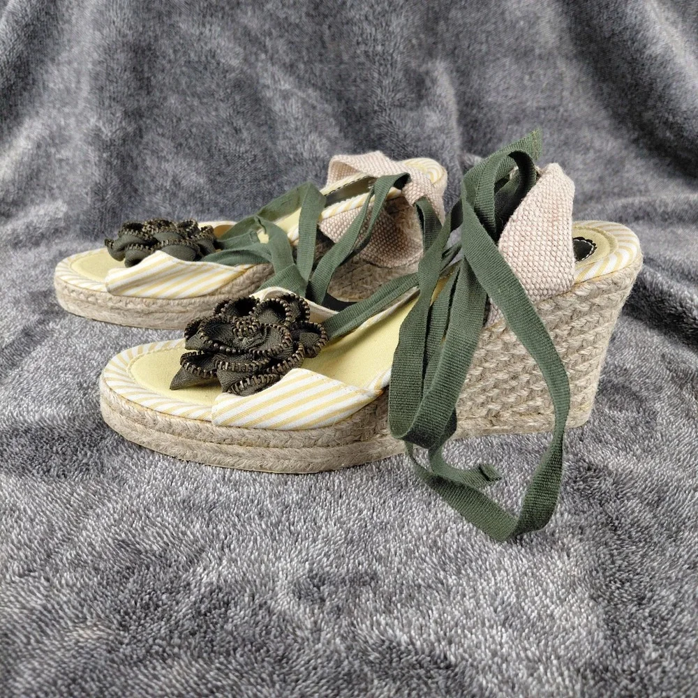 GAP Women Striped Espadrille Wedge‎ Sandals with Flower Detail Lace Up